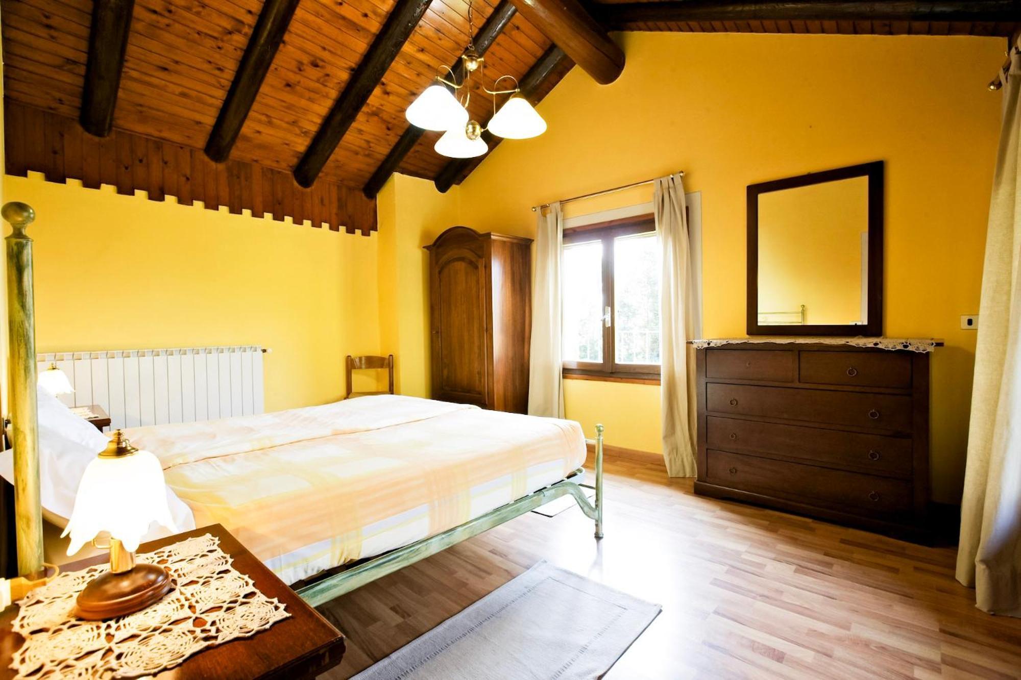 Rustico La Vigna Villa กันเนโร ริเวียรา ภายนอก รูปภาพ