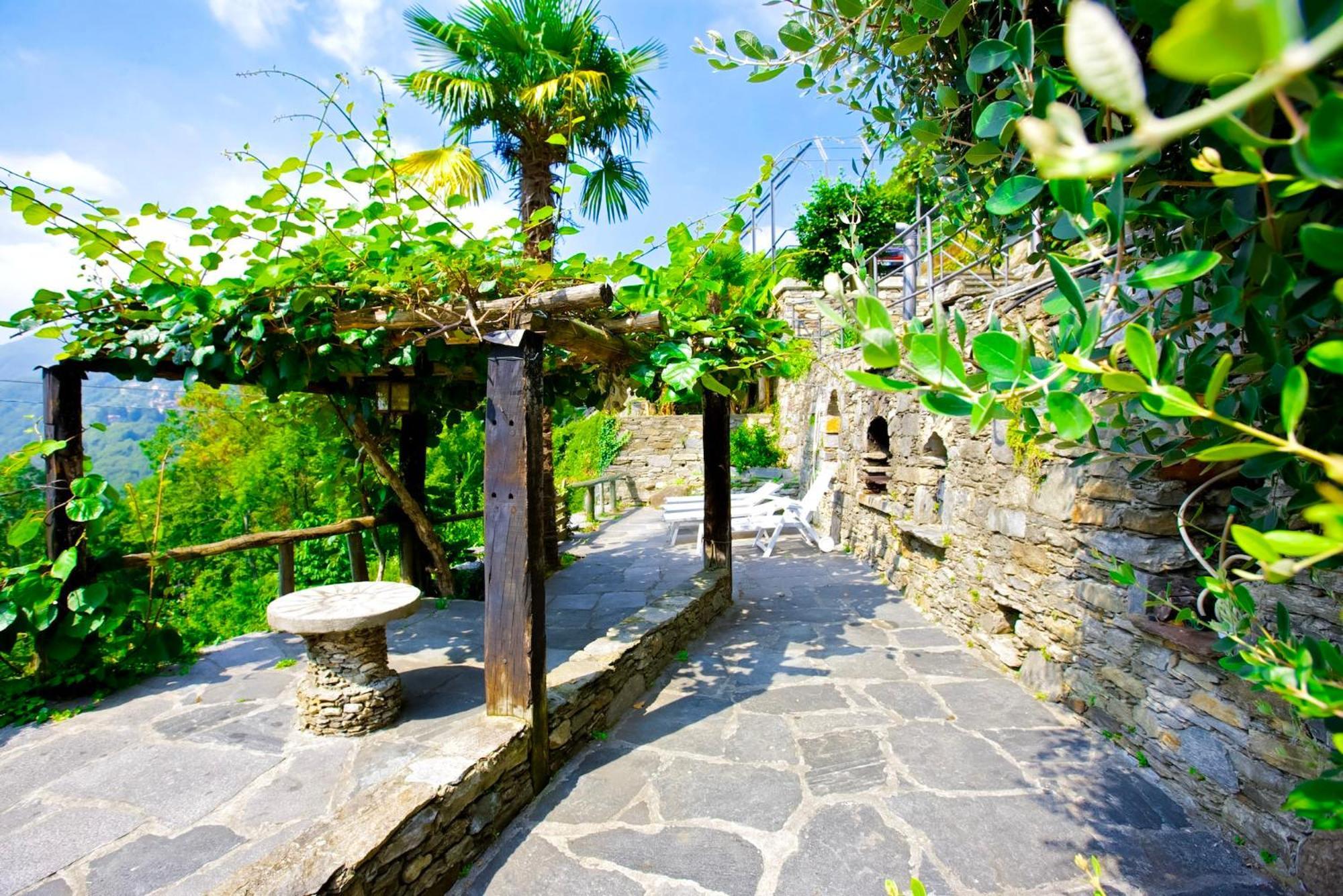 Rustico La Vigna Villa กันเนโร ริเวียรา ภายนอก รูปภาพ