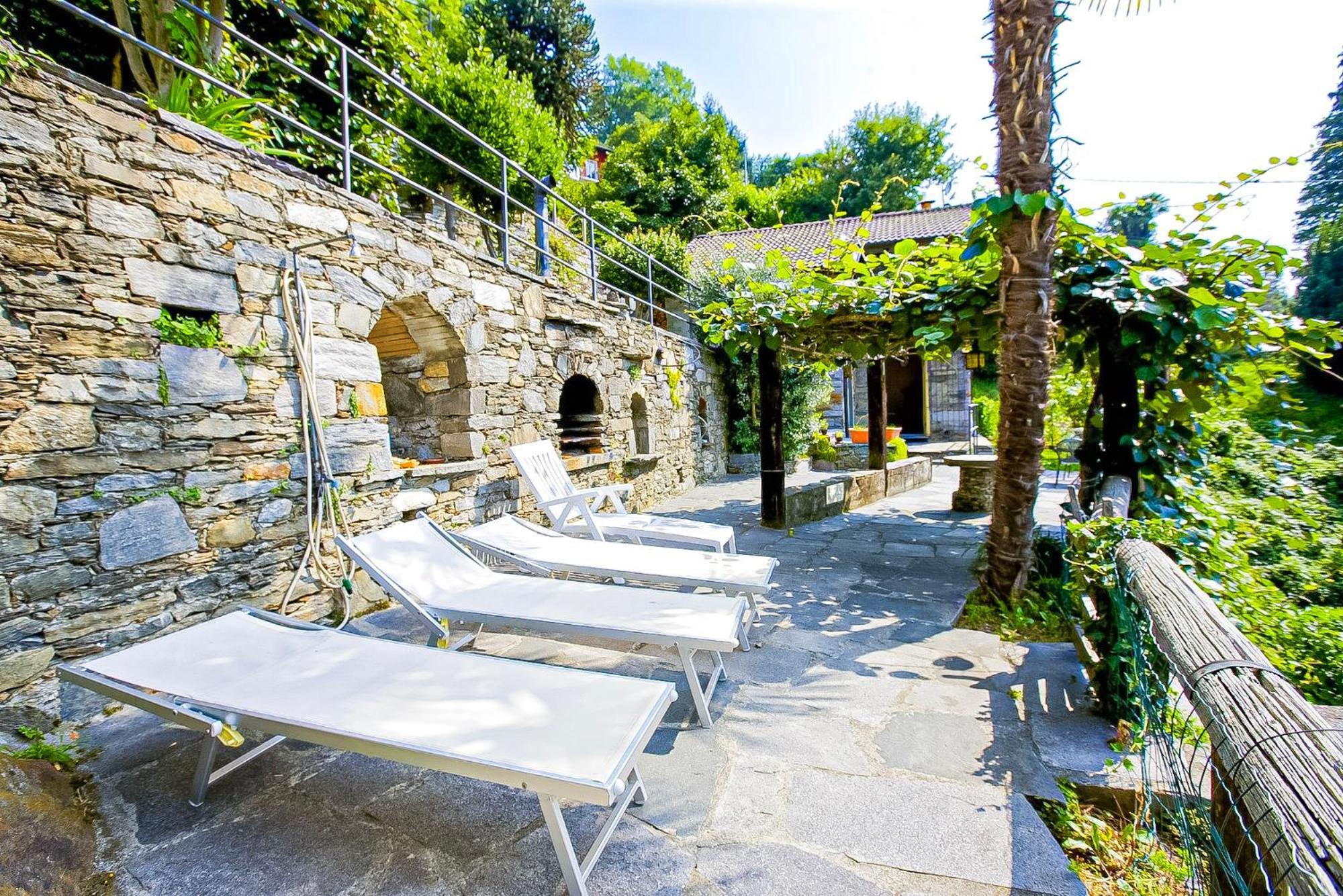 Rustico La Vigna Villa กันเนโร ริเวียรา ภายนอก รูปภาพ