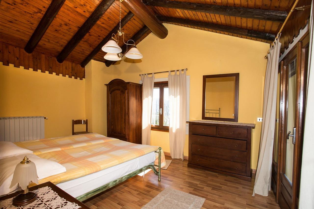 Rustico La Vigna Villa กันเนโร ริเวียรา ภายนอก รูปภาพ